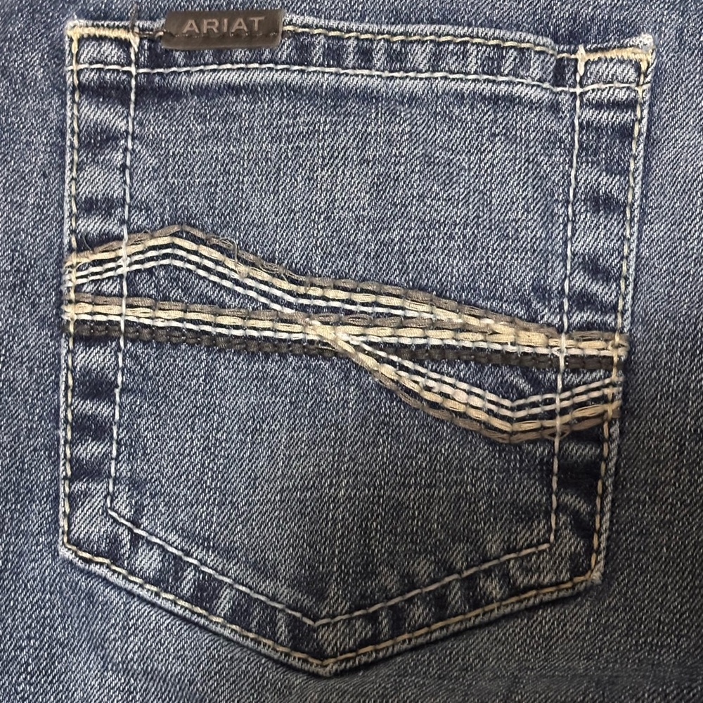 Ariat M5 Men's Classic Blue Straight Fit Straight Leg Work Jeans size 29/30 - Picture 3 of 15